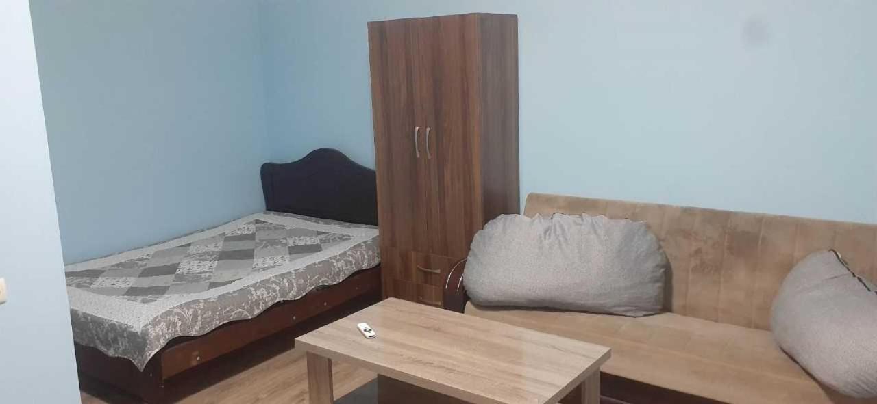 Апартаменты Guest Hause Giorgi,Kobuleti- Xala Khala Экстерьер фото